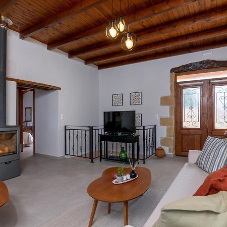 Alia Stone Villa-Ideal For Families-Heated Pool Nohia Zewnętrze zdjęcie